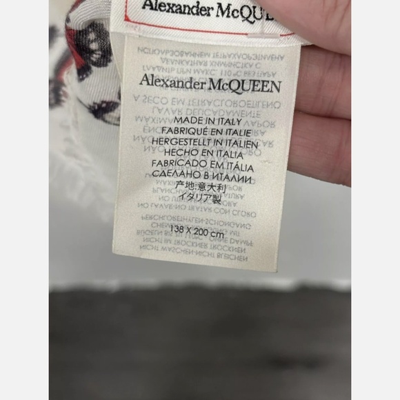 Alexander McQueen Oversized Playing Card Shawl Scarf King Large 80" x 54" - Picture 11 of 13